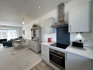 Photo 12- click for photo gallery